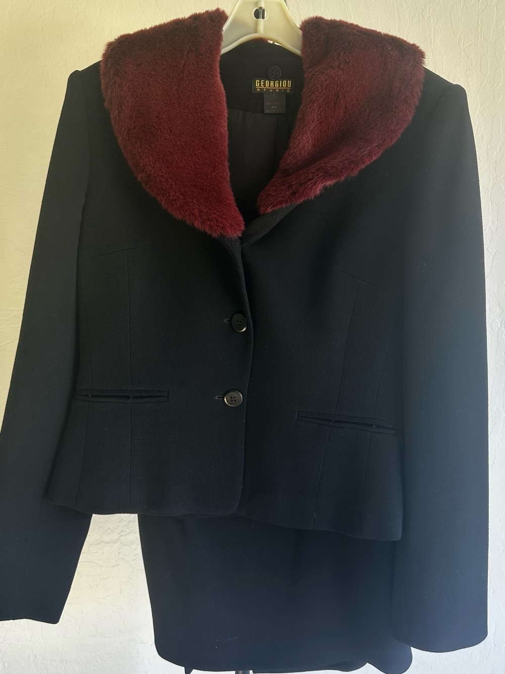 Black Tailored skirt suit with detach able Burgundy Faux-Fur Collar